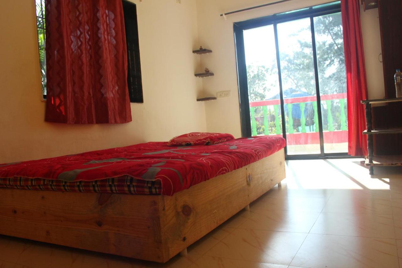 Rasta Mansion Beach Hostel And Rooms Арамболь Экстерьер фото
