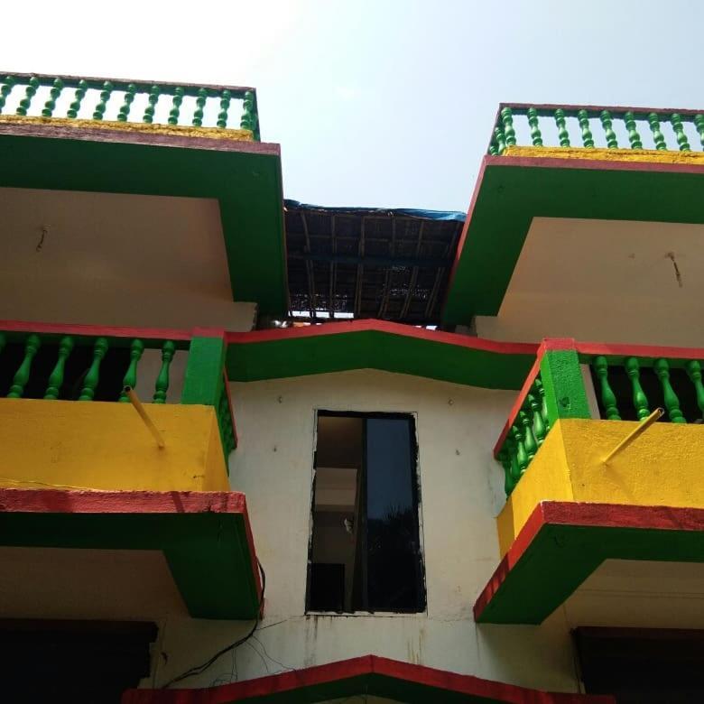 Rasta Mansion Beach Hostel And Rooms Арамболь Экстерьер фото